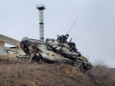 Ворог штурмує міста на сході України, захисники дають гідну відсіч  