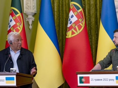 Прем’єр-міністр Португалії вражений прикладом мужності, який українці показали всьому світові  