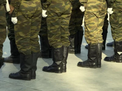 Офіцери окупантів відмовляються продовжувати наступ на Донбасі – CNN