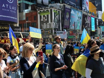 У Нью-Йорку діаспора розпочала протести проти депортації до рф громадян України  