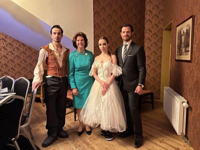 Королевська родина Швеції зустрілась з українцями під час «Туру солідарності»  