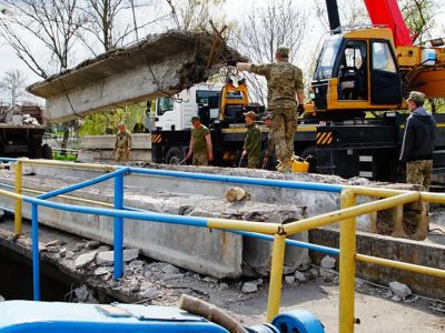 На Київщині підрозділи Державної спецслужби транспорту МОУ відкрили автомобільний рух вже на другому тимчасовому мосту  