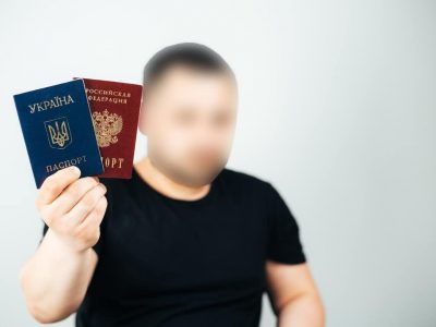 На кордоні затримали російського військового з українським паспортом  