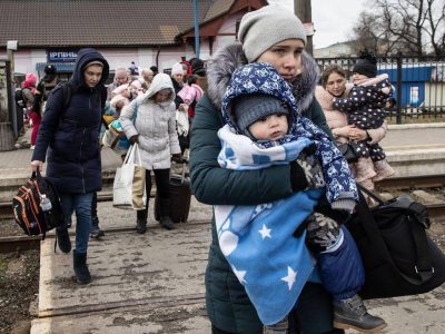 Кожна з українських мам здійснила подвиг заради своїх дітей, заради України. Шана і вдячність вам! – Володимир Зеленський