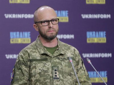 Українських захисників навчатимуть правил ведення війни  
