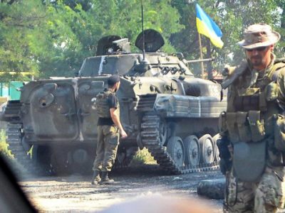 На Донецькому і Луганському напрямках за добу знищено ворожий танк та 6 автомобілів