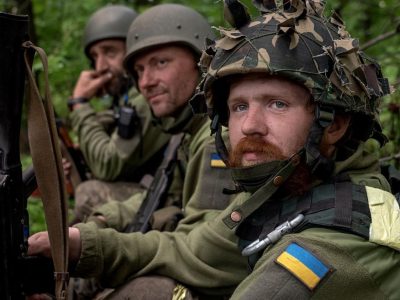 Дехто давав нам лише три дні, а ми вистояли три місяці та продовжуємо боротьбу – Володимир Зеленський  