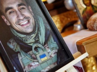 У Києві попрощалися із загиблим військовим журналістом Олександром Маховим