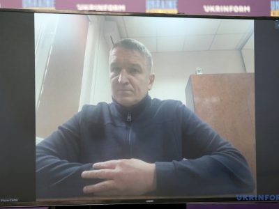 Рашисти продовжують грабувати Херсонщину: вантажівки вивозять пшеницю