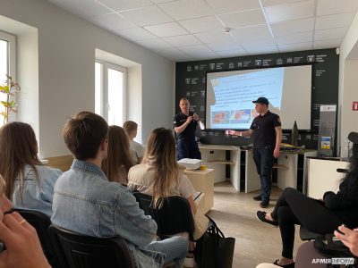 Правило, що рятує життя, якщо ви побачили вибухівку: «не клав — не бери!»  