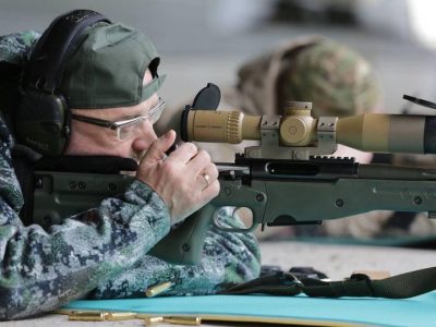 Міністр оборони закликав взяти участь в опитуванні щодо ставлення до обігу зброї в Україні