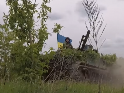 Кадирівці «подарували» нашим воїнам БМП-3  