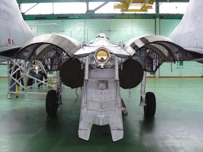 На держпідприємстві в Одесі ліквідовано схему привласнення комплектуючих до бойових літаків  