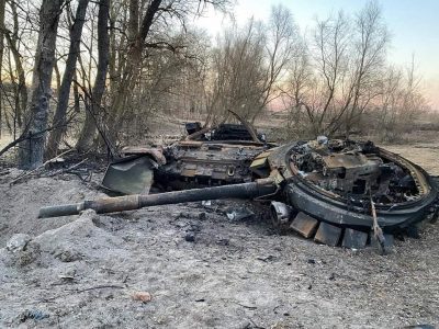 24 окупанти, 2 танки і склади з боєприпасами знищили наші захисники – ОК «Південь»  