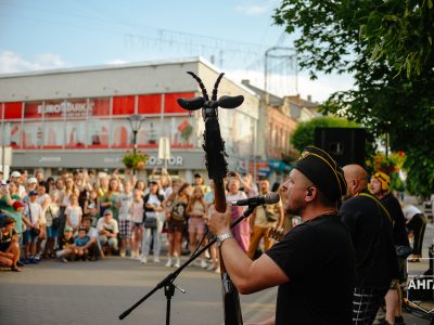 У Луцьку відбувся благодійний концерт підтримки ЗСУ рівненського гурту «OT VINTA»  
