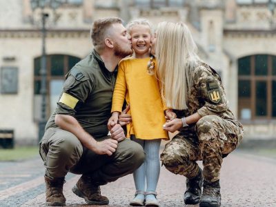 Дякую всім, завдяки кому Україна вистояла й продовжує відстоювати своє вже сотий день – Президент  