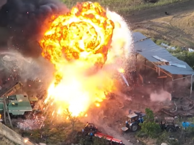 Українські «боги війни» перетворили ворожу БМП-3 із боєкомплектом на красиве багаття  