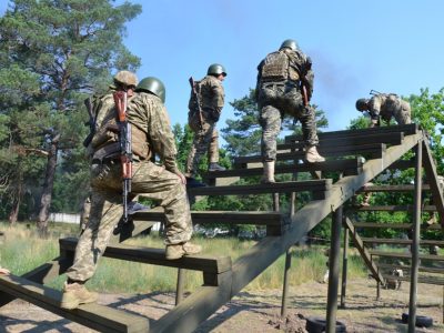 Не розгубитися на полі бою допоможе вишкіл із психологічної підготовки  