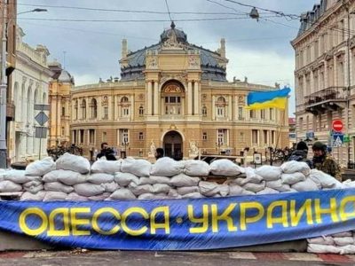 На хвору думку генерала росармії, «ЗСУ обладнують позиції… на чумному цвинтарі Одеси»