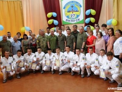У Чернігові відбувся 27-й випуск військових ліцеїстів  