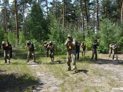 Добровольчі формування Київщини готуються дати відсіч ворогу  