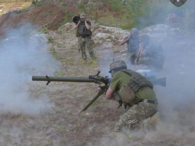 В руках – зброя, у думках – перемога: піхотинці провели тренування  