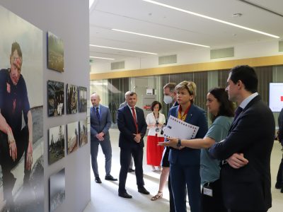 У штаб-квартирі НАТО відкрили експозицію про воєнні злочини росії в Україні  