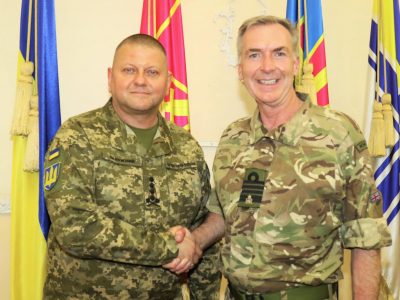 Валерій Залужний обговорив з Начальником Штабу оборони Британії плани майбутніх операцій ЗСУ  