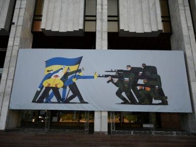 «Український дім» і Pictoric представляють виставку плакатів воєнного часу  