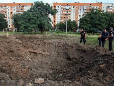 За ніч окупанти двічі обстріляли Харків ракетами С-300  