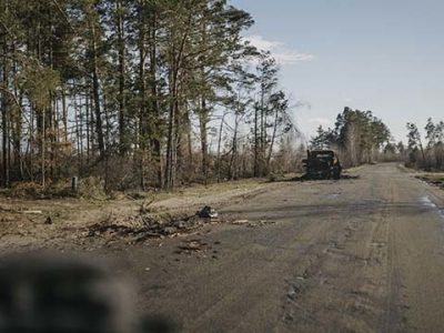 Українські воїни не дали окупантам взяти під контроль ділянку дороги Бахмут – Лисичанськ  