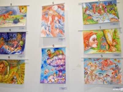 «Підвальні хроніки», або «Аліса у зруйнованому місті»: в Одесі триває виставка ілюстрацій на воєнну тематику  
