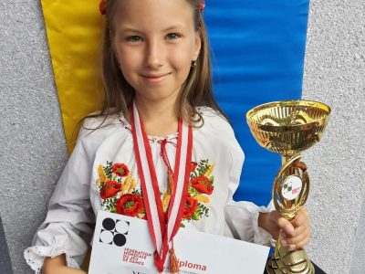 У флешмобі «Зіграй для ЗСУ» головне правило: програв — плати  