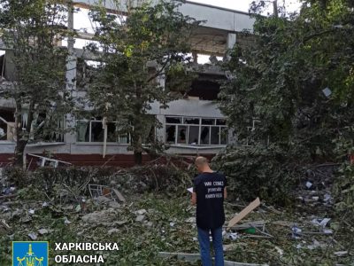 У Харкові російські ракети зруйнували навчальний заклад  