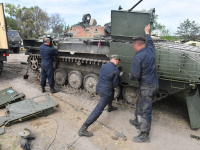 У прикордонні з Україною регіони росія силоміць звозить запасників на «військові збори»  