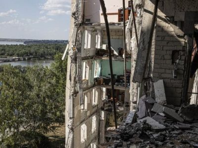 Обстріли цивільного населення армією рф: 16 ракет С-300 – по Миколаєву, ракетний удар – по Запоріжжю  