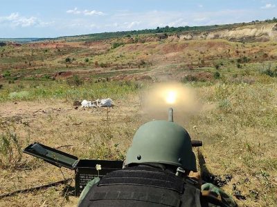 На півдні українські захисники знищили 24 окупанти, шість одиниць техніки та склад боєприпасів  