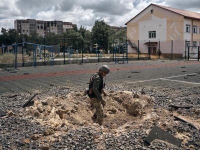 Президент: Що більше приєднається до захисту свободи та правди, то швидше закінчиться війна   