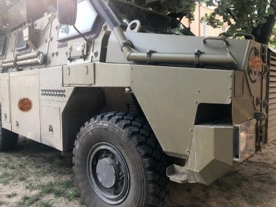 Австралійські Bushmaster допомагають українським десантникам у боротьбі з окупантами  