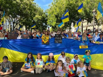 У Парижі пройшла акція на підтримку України  