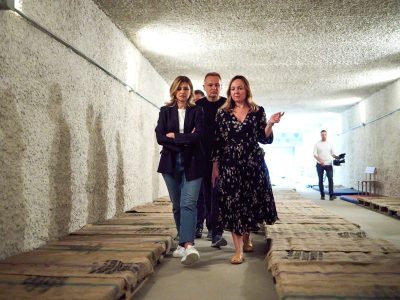 Олена Зеленська: Я просила у Конгресу США засоби ППО, щоб українські діти могли безпечно піти до школи  