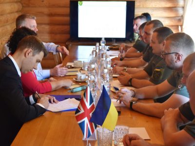 Мелінда Сіммонс та аташе з питань оборони при посольстві Великої Британії відвідали ОК «Північ»  