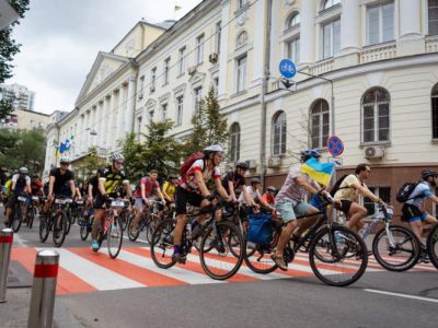 Близько 180 тисяч гривень зібрали для ЗСУ під час велопробігу в Києві  