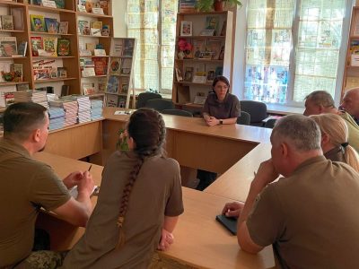 На сході України Ганна Маляр зустрілась з військовими психологами