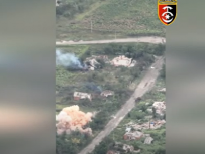 Українські танкісти спалили російський танк з екіпажем  