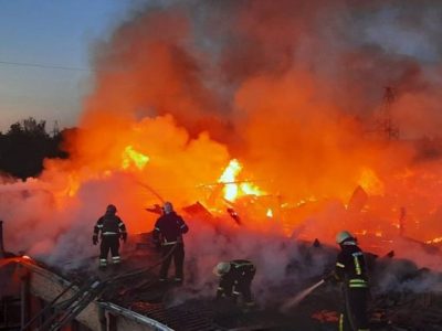 Масований удар по Харкову: ворог обстріляв п’ять з дев’яти районів міста