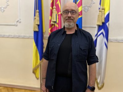 росія використовує тактику м’ясорубки. У нас немає ресурсу засипати тілами території  