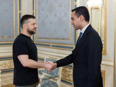 Президент обговорив з міністром закордонних справ Італії підтримку України  