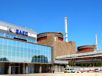 На ЗАЕС російські бронетранспортери перебувають за 60 метрів від реактора № 5  