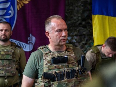 Євген Мойсюк та Олександр Сирський відзначили відомчими нагородами військовослужбовців ЗСУ  